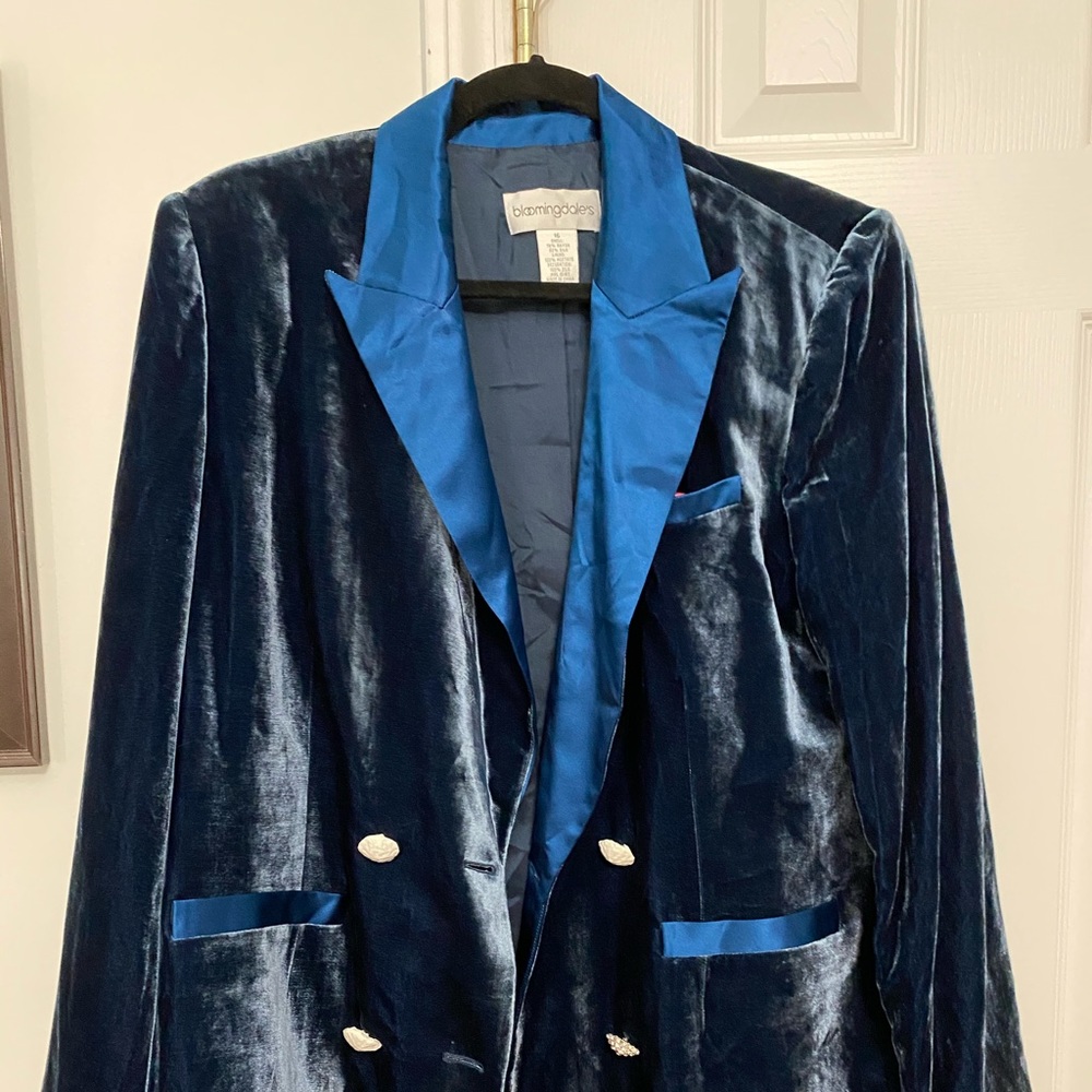 Velvet blazer